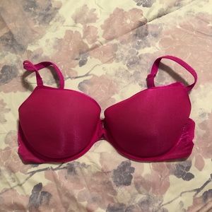VS Fuchsia Everyday Bra